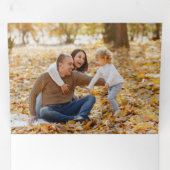 シックなメリークリスマス金ゴールド旋回フローラ写真 三つ折りクリスマスカード (内部最初)