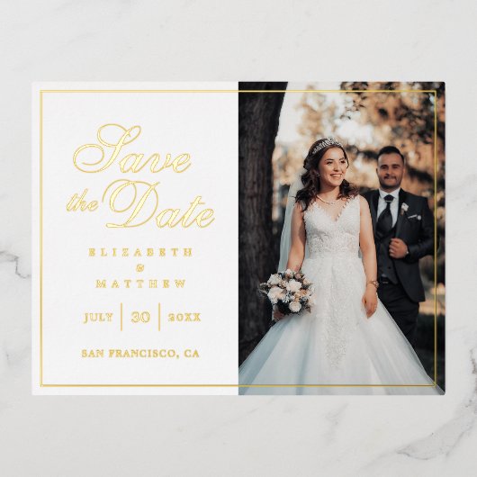 シックなモダン写真ウェディング日付を保存 箔招待状ポストカード (正面)