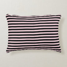 シックなライトピンクとブラックストライプの