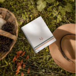 シックなレトロストライプズモノグラムノートブックジャーナル ノートブック