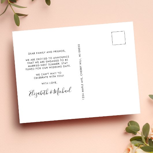 シックな写真の幸せなエバーアフター婚約 案内ポストカード