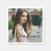 シックな卒業フォトブラックスクリプトオーバーレイパーティー スタンダードカクテルナプキン (正面)