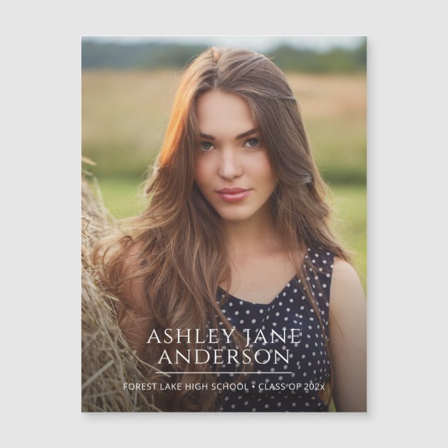 シックな卒業写真の発表 (正面)