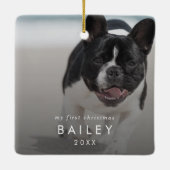 シックな子犬の初めてのクリスマスドッグフォトオーバーレイ セラミックオーナメント (裏面)
