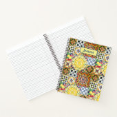 シックな幾何地中海のオレンジのタイルのモノグラム ノートブック (内部)