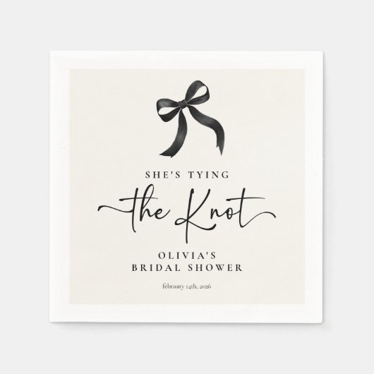 シックな彼女は結び目ブラックボウブライダルシャワー スタンダードカクテルナプキン (正面)