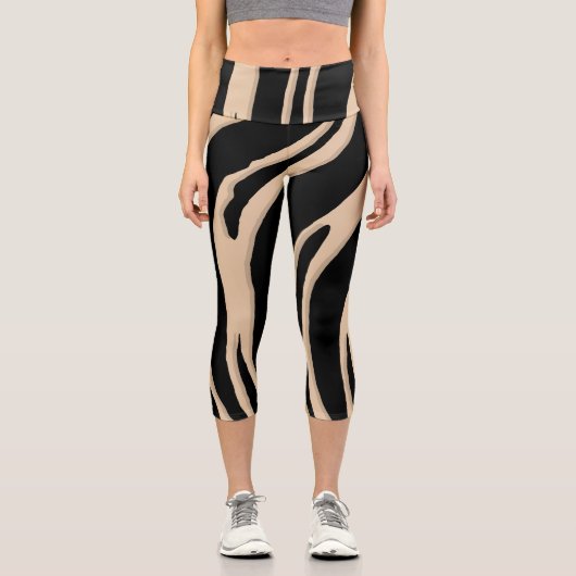 シックな心地よいハイ・ウェストのカプリスであなたのスタイル カプリレギンス (正面)