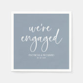 シックな書道私たちは婚約した婚約パーティ スタンダードカクテルナプキン (正面)