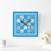 シックな正方形の壁時計: Daisychains フェイク Patchwork スクエア壁時計 (ホーム)