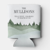 シックな水の色の森の風景結婚山 缶クーラー (裏面)