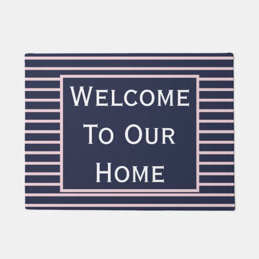 シックな海軍および赤面のピンクの歓迎の玄関マット ドアマット (正面)
