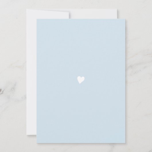 シックな男の子の誕生の発表小さな青いハート 招待状 (裏面)