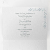 シックな白とティール(緑がかった色)の花々結婚すべて 三つ折り招待状 (内部最初)