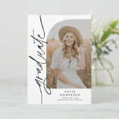 シックな白と黒のスクリプトアーチ卒業写真 案内状 (スタンド正面)