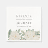 シックな白のバラ花の植物性モノグラム スタンダードカクテルナプキン (正面)