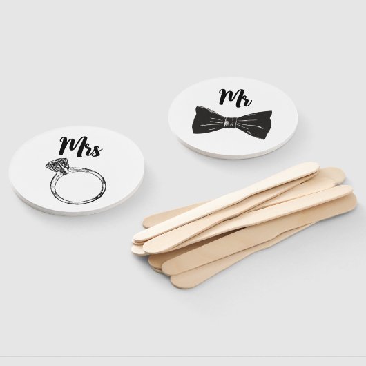 シックな白黒の新郎新婦または新郎結婚のゲーム ハンドファン (組立なし)