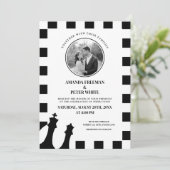 シックな白黒フォトパター市松模様にンのパタ結婚ーン 招待状 (スタンド正面)