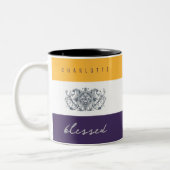シックな花あなたの名前を黄色の紫を追加賛美 ツートーンマグカップ (左)