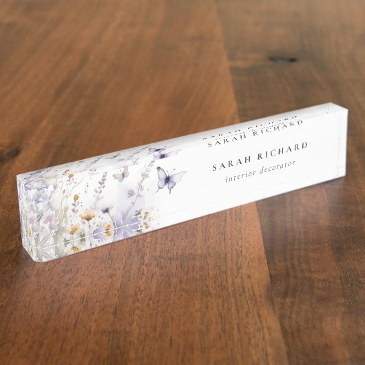 シックな薄紫紫色のワイルドフラワーバタフライウォーター色 デスクネームプレート (側面)