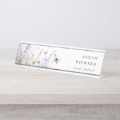 シックな薄紫紫色のワイルドフラワーバタフライウォーター色 デスクネームプレート (正面)