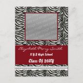 シックな赤い写真の卒業招待状 インビテーションポストカード (正面)