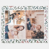 シックな赤と緑のホリデーボタニカルフォトコラージュ フリースブランケット (正面(横))