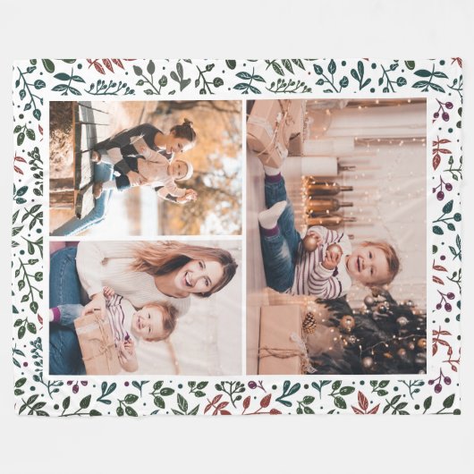 シックな赤と緑のホリデーボタニカルフォトコラージュ フリースブランケット (正面(横))