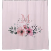 シックな赤面ピンクウォーターカラーフローラモノグラム シャワーカーテン (正面)