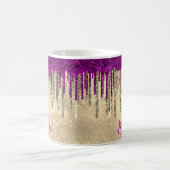 シックな金ゴールドとホットピンクのドリップモノグラム コーヒーマグカップ (中央)