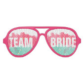 シックな金ゴールドストライプピンク色の可愛いチームブライドサングラス アビエーターサングラス (正面)