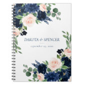 シックな開花 |ネイビーブルーと赤面ピンクローズフローラ ノートブック (正面)