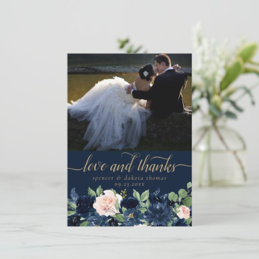 シックな開花 | Dark Navy赤面ピンクの写真の愛と サンキューカード (スタンド正面)