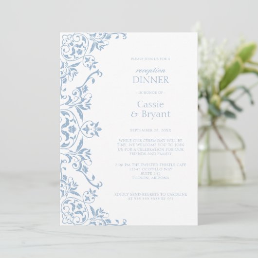 シックな青と白のウェディングレセプションディナー 招待状 (スタンド正面)