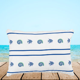 シックな青と白ストライプの貝殻と魚 アクセントクッション