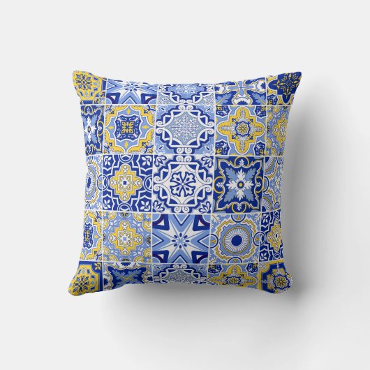シックな青と黄色のパタ地中海のーン屋外 クッション (裏面)