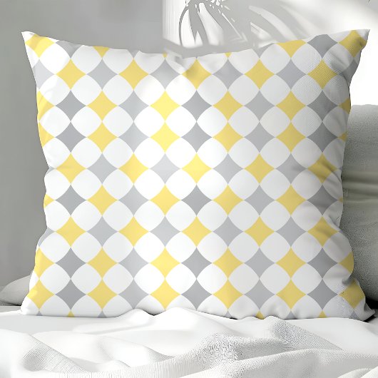 シックな黄色とグレーのダイアモンパターン クッション