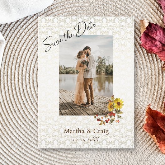 シックな黄色のヒマワリのレース写真の日付を保存 招待状