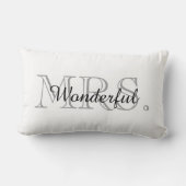 シックなPILLOW_ " WONDERFUL夫人" ランバークッション (裏面)