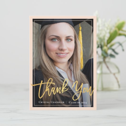 シックアイボリー金ゴールドスクリプト卒業写真ありがとう 案内状 (スタンド正面)