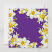シックイエローホワイトダッフォディルフローラパープル誕生日 招待状 (裏面)