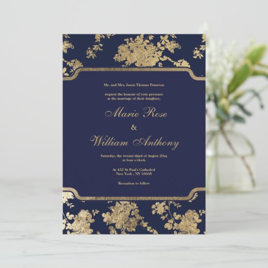 シックエレガントなネイビーフェイクル金ゴールド結婚フローラ 招待状 (スタンド正面)