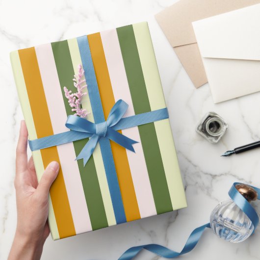 シックエレガントな暖かい緑、ピンクと金ゴールドストライプ ラッピングペーパー (ギフト)