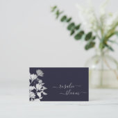 シックエレガントの花の模様(濃いネイビーブルー) 名刺 (スタンド正面)