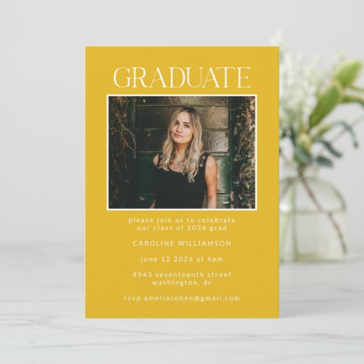 シックエレガントイエローツーフォト卒業パーティー 招待状 (スタンド正面)