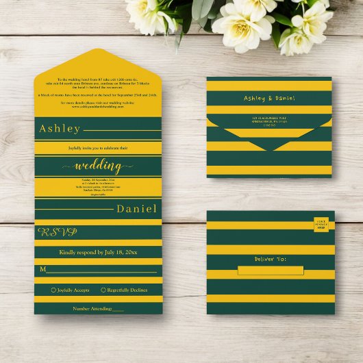 シックエレガントグリーンと金ゴールドストライプラグジュアリー結婚ズ オールインワン招待状