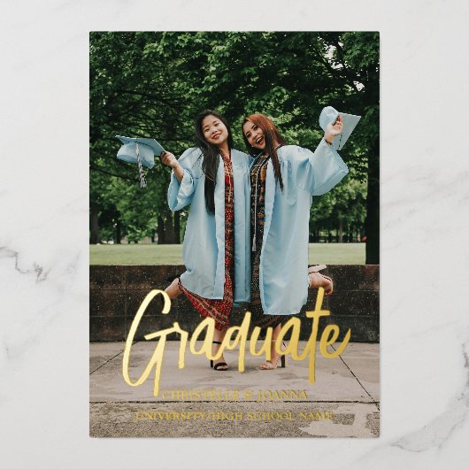 シックエレガントタイポグラフィツイン卒業パーティー 箔招待状 (正面)