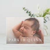 シックエレガントタイポグラフィ写真誕生のお知らせ 案内状 (スタンド正面)