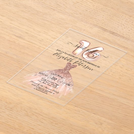 シックエレガントバラ金ゴールドドレス紙吹雪スウィート16 アクリル招待状 (レイダウン)