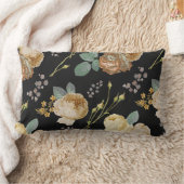 シックエレガントベージュバラフローラオンブラック ランバークッション (ブランケット)