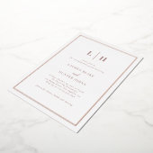 シックエレガント婚約お祝いバラ金ゴールド 箔招待状 (回転した状態)